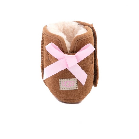 UGG Jesse Bow II Boot in Chestnut - Picture 1 of 8